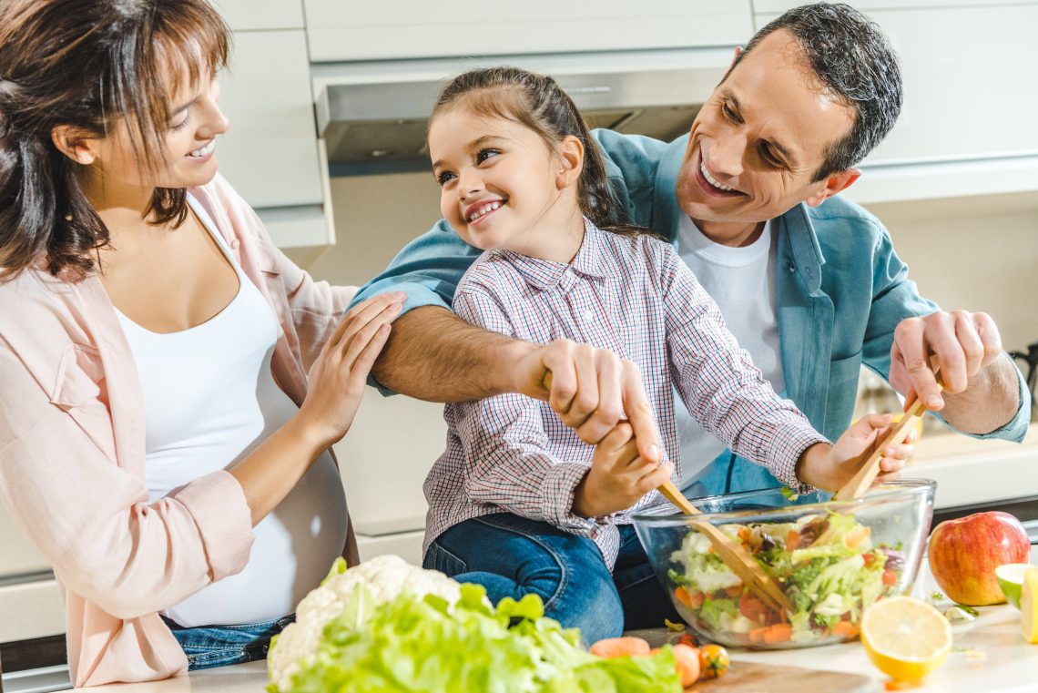 Qual o papel dos pais na alimentação saudável dos filhos?