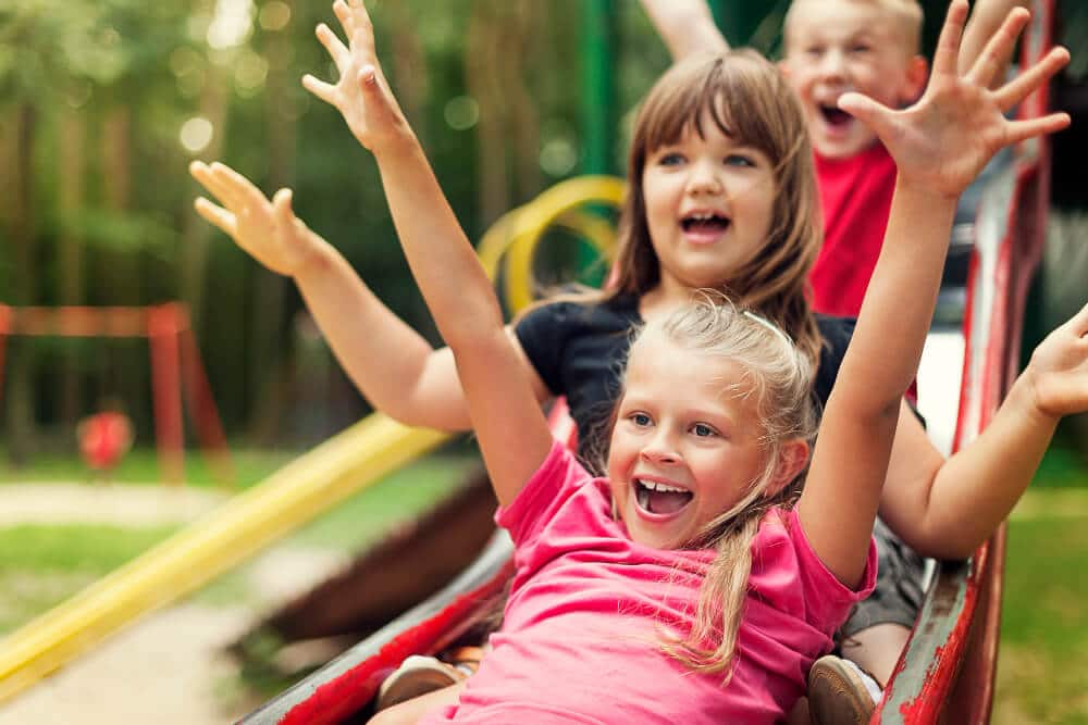 Parques de diversão e de aventura para a criançada se divertir!